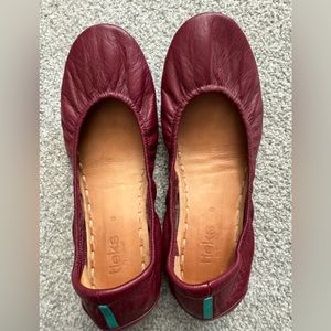 Tieks Burgundy Size 9